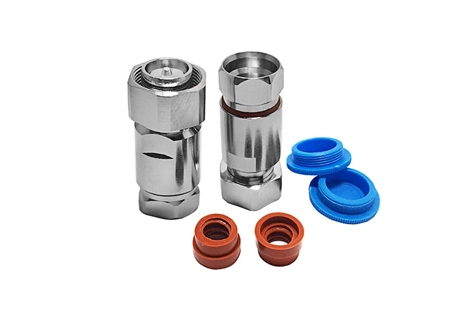 4.3/10,MiNi DIN Connector